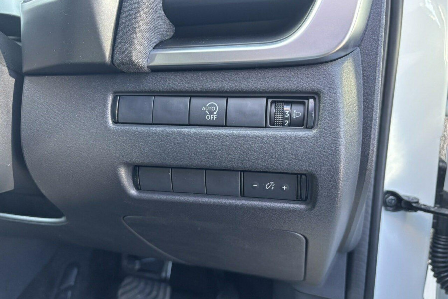2025 Nissan QASHQAI J12 ST SUV Image 18