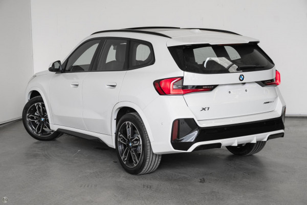 2026 BMW X1 U11 xDrive20i M Sport SUV image 2