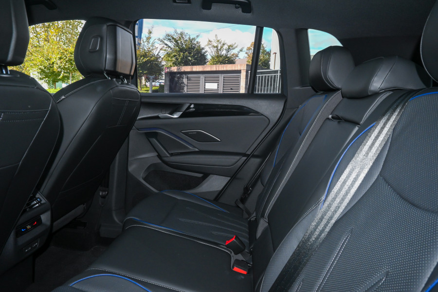 2024 Volkswagen Tiguan 195TSI R-Line SUV Image 9