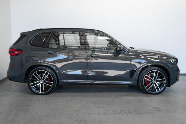 2026 BMW X5 G05 LCI xDrive30d M Sport SUV image 3