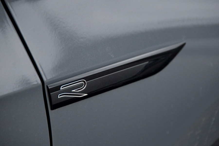 2024 Volkswagen Golf 8 110TSI R-Line Hatch Image 30
