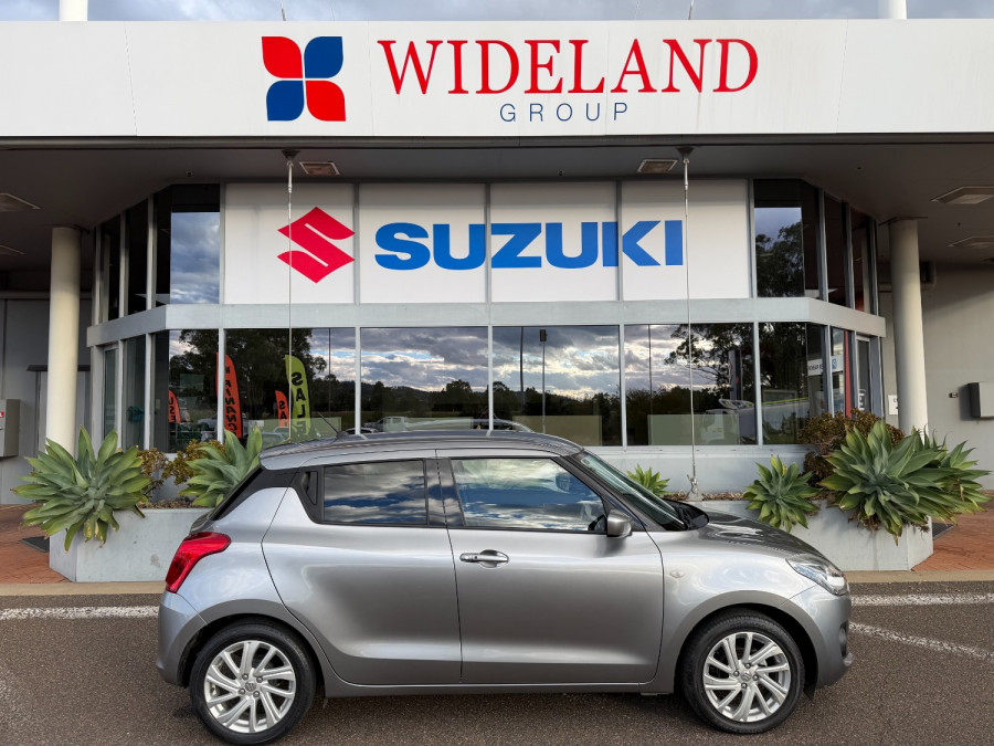2022 Suzuki Swift AZ Series II GL Hatch Image 2