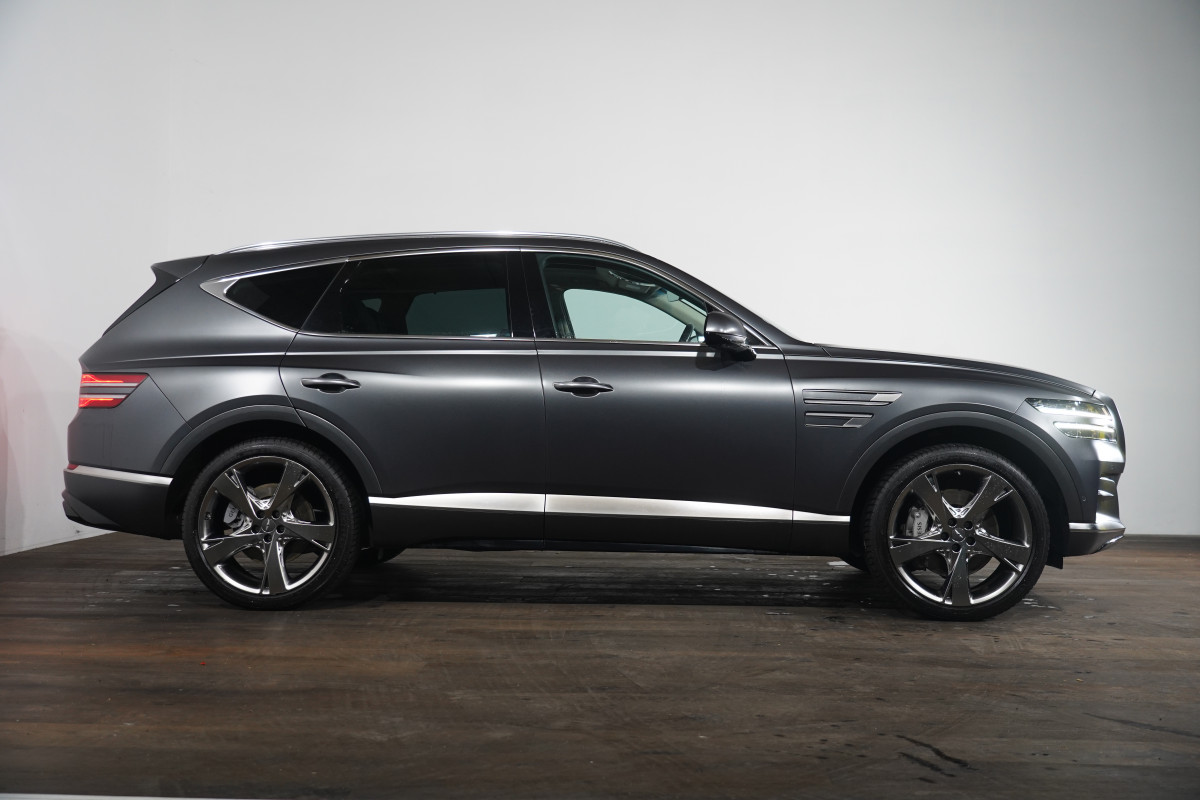 2022 Genesis Gv80 3.5t Awd Lux Matte 7 Seat SUV Image 4