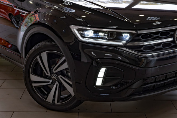 2025 Volkswagen T-Roc 140TSI R-Line SUV image 18