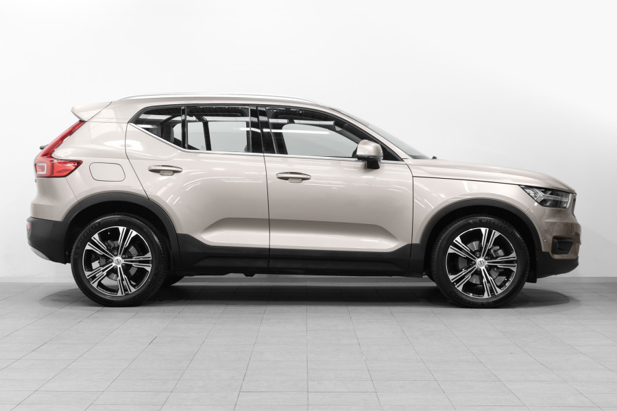 2022 Volvo XC40 T4 Inscription Petrol AWD SUV Image 7