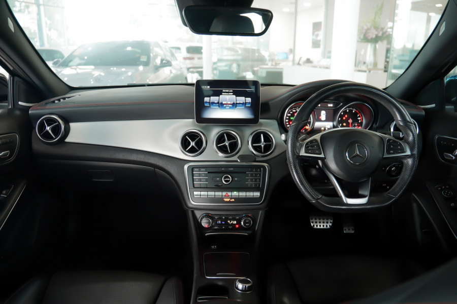 2018 MY18.55 Mercedes-Benz GLA-Class X156 GLA250 SUV Image 8