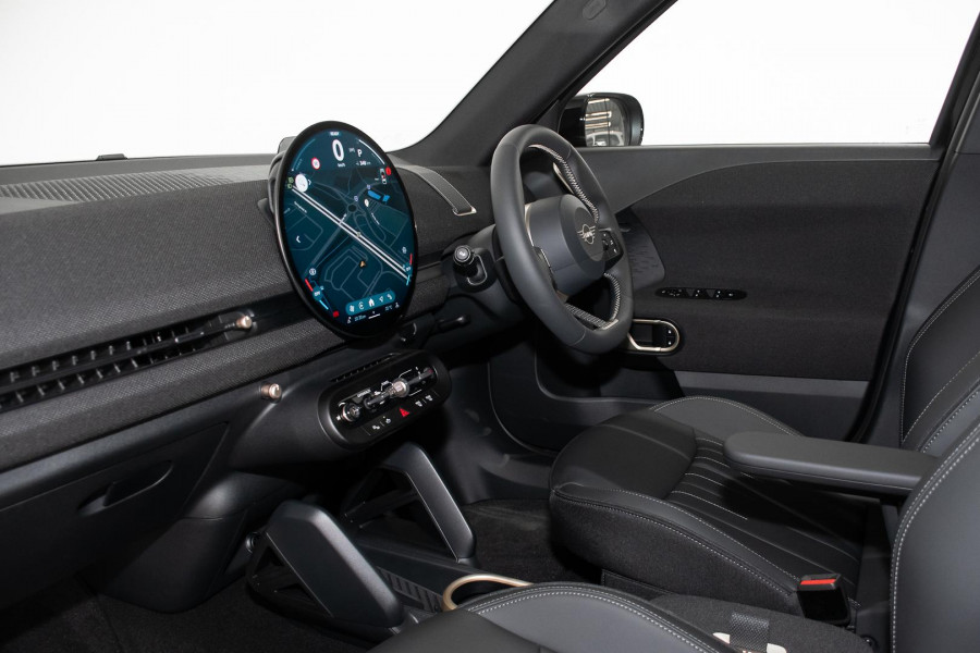 2026 MINI Aceman J05 SE Favoured Hatch