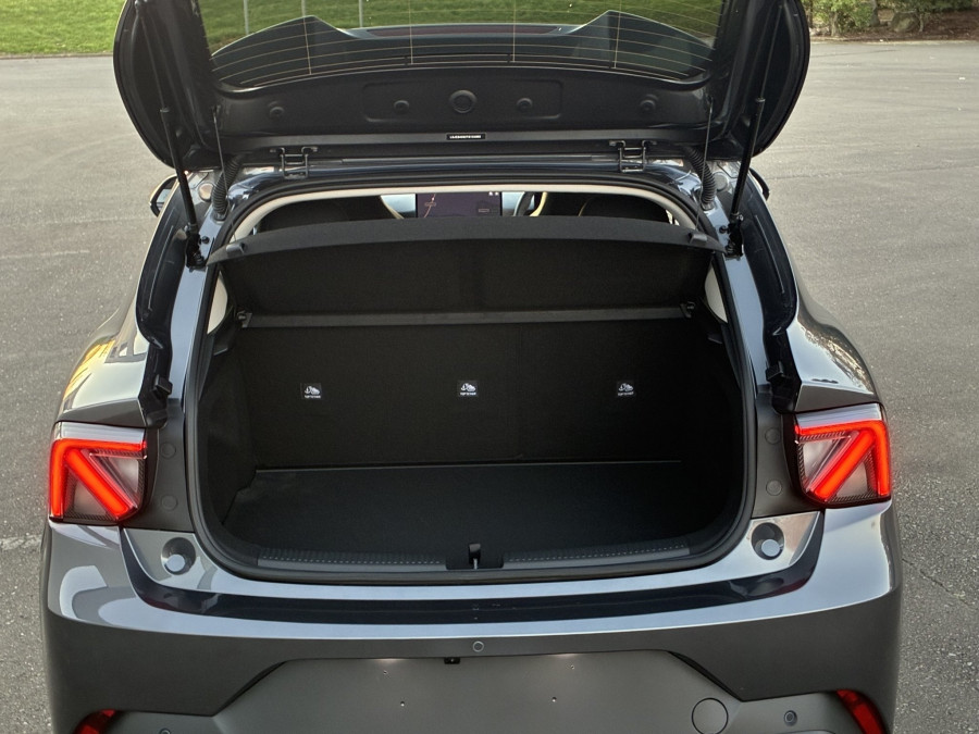 2026 MG MG4 EV Urban Essence 54 Hatch Image 9