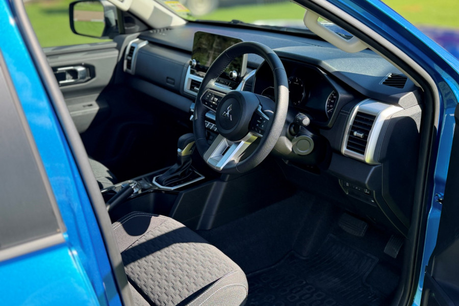 2024 Mitsubishi Triton MV GLS Ute Image 10