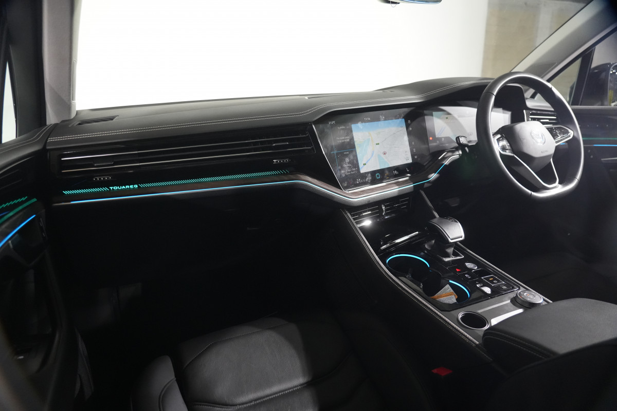 2025 Volkswagen Touareg 170TDI SUV