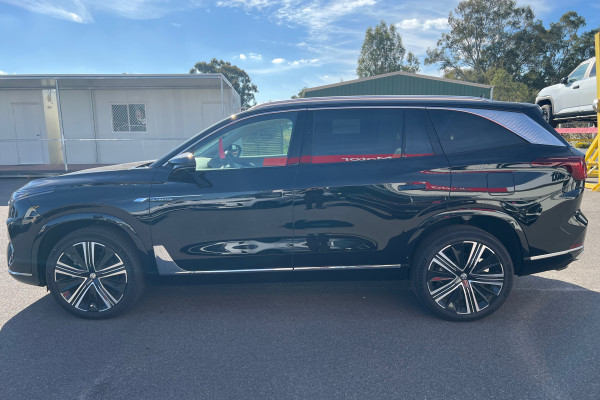 2025 MG QS IS31 Essence SUV Image 11