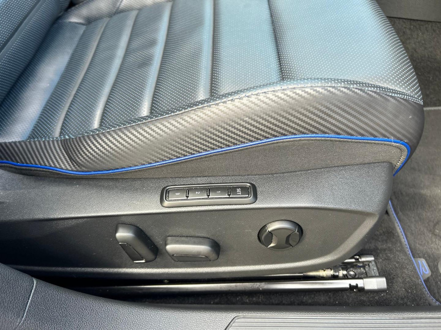 2022 MY22.5 Volkswagen Golf 8 R Hatch Image 34