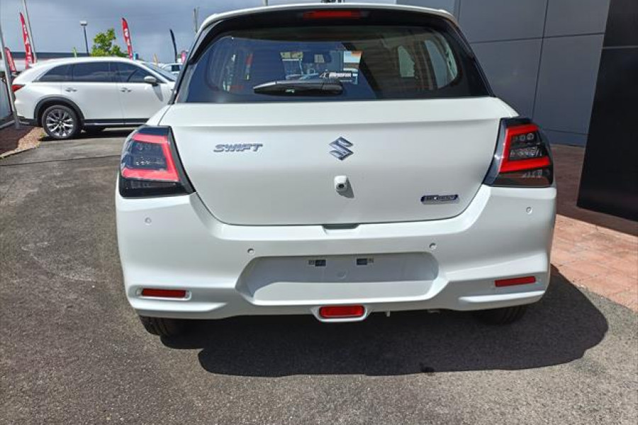 2024 Suzuki Swift UZ Hybrid Hatch Image 7