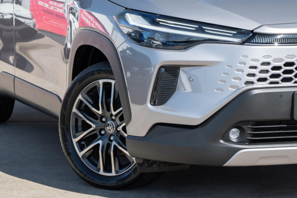 2025 Toyota Corolla Cross MXGH10R Atmos SUV Image 6