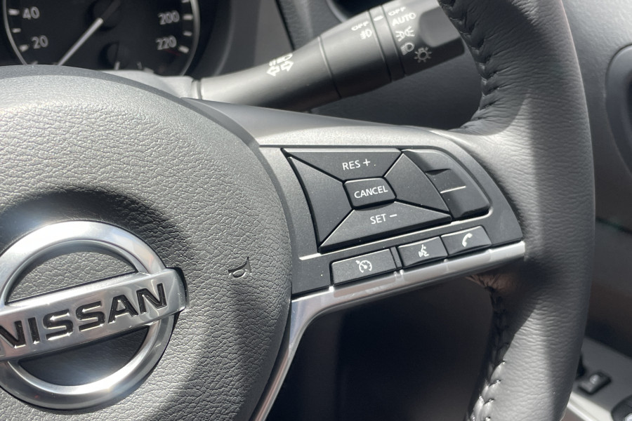 2024 Nissan Navara D23 ST-X Ute Image 14