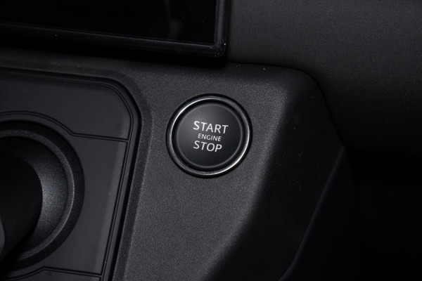 2026 Land Rover Defender L663 110 D350 X-Dynamic SE SUV image 15