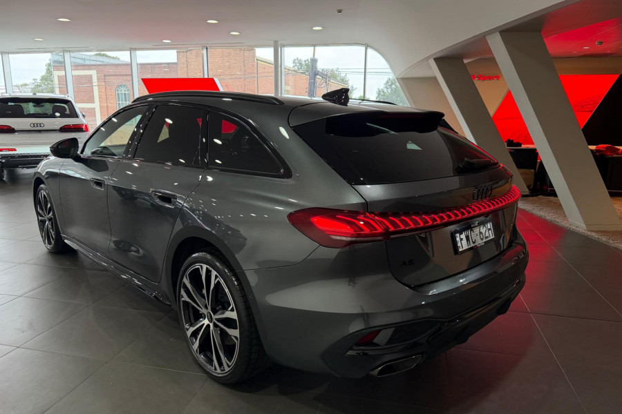 2025 Audi A5 B10  TFSI 200kW S line Wagon