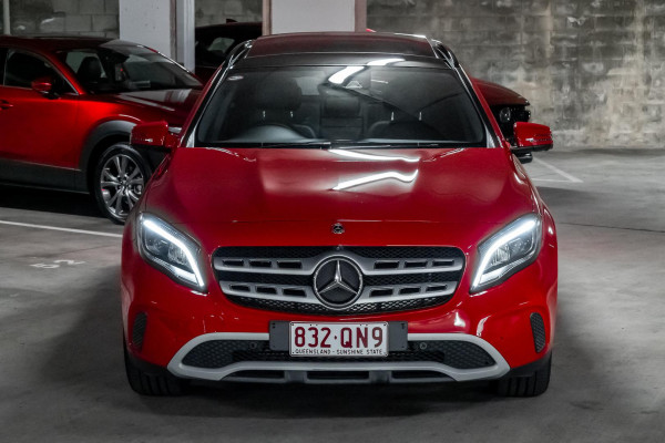2018 Mercedes-Benz GLA-Class X156 GLA180 SUV image 4