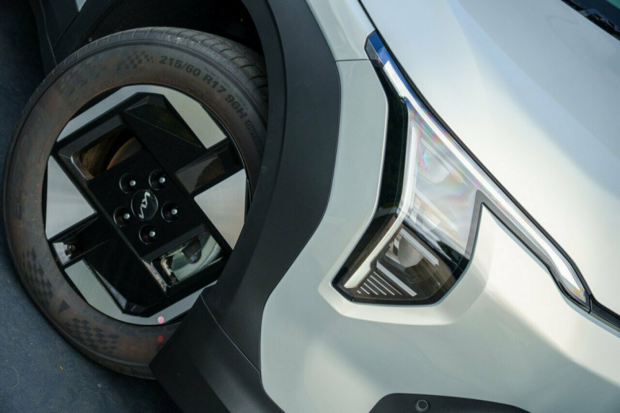 2025 Kia EV3 SV Air Standard Range SUV Image 6
