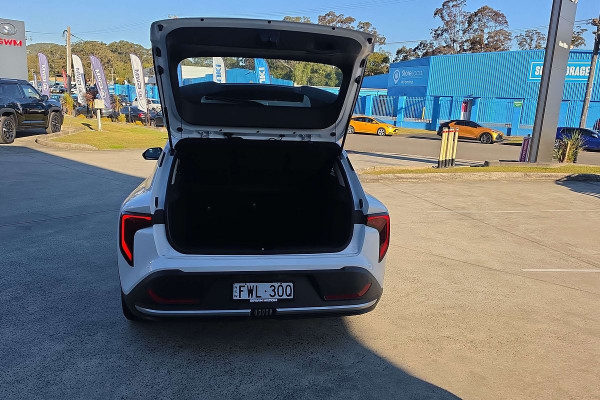 2025 MY26 Kia K4 CL4m S Hatch Image 11