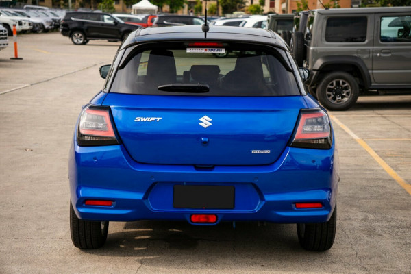 2026 Suzuki Swift UZ Hybrid Plus Hatch Image 3