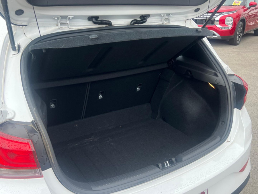 2023 Hyundai i30 PD.V4  Hatch Image 27