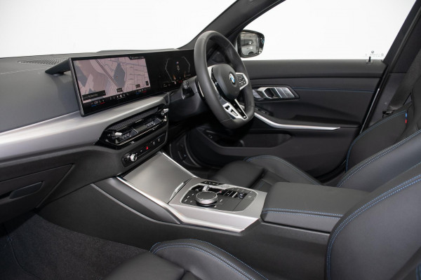 2026 BMW 3 Series G20 LCI II 330i M Sport Sedan image 8