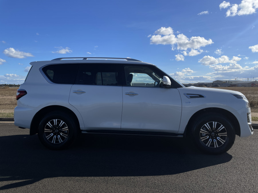 2026 Nissan Patrol Y62 Ti-L SUV Image 2