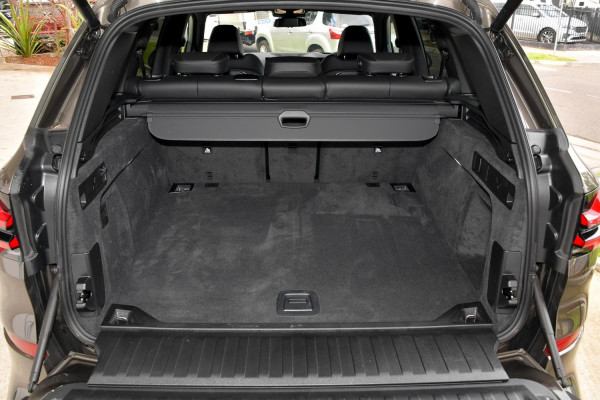 2025 BMW X5 G05 LCI xDrive30d M Sport SUV image 21