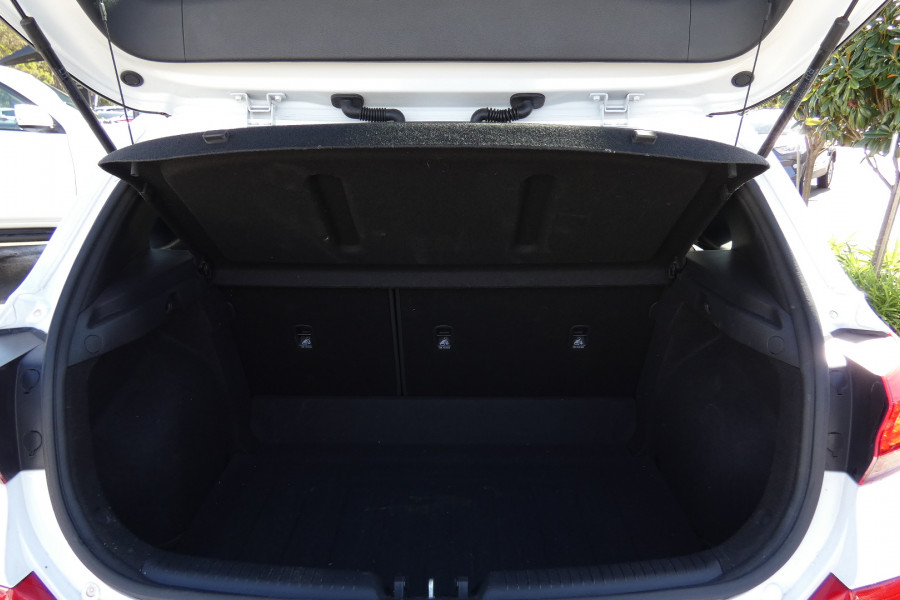 2020 Hyundai i30 PD2 MY20 ACTIVE Hatch Image 10