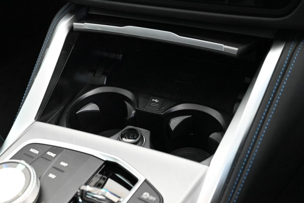 2025 BMW 2 Series G42 M240i xDrive Coupe image 23
