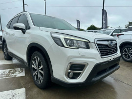 2020 Subaru Forester S5 2.5i Premium SUV image 2