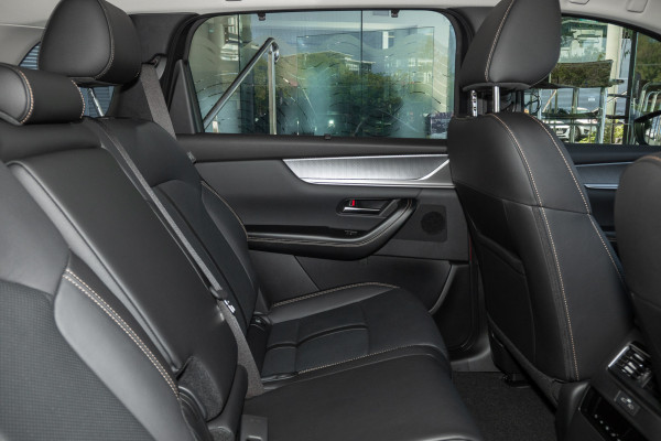 2026 MY25 Mazda CX-80 KL P50e Touring SUV Image 9