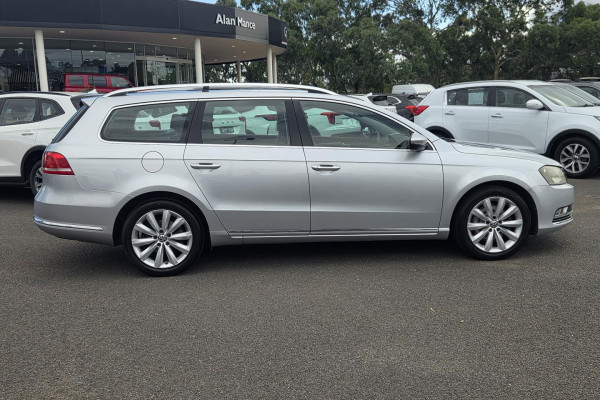 2011 MY12 Volkswagen Passat Type 3C 118TSI Wagon Image 5