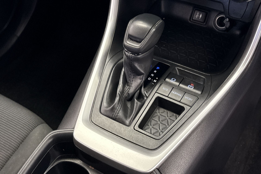 2019 Toyota RAV4 ASA44R GX SUV Image 9