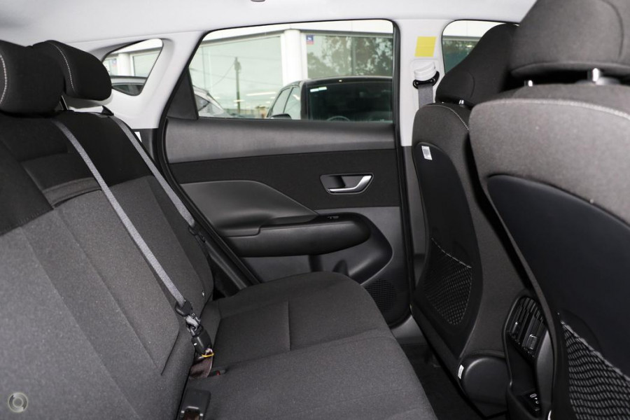 2025 Hyundai KONA SX2.V2 SUV Image 9