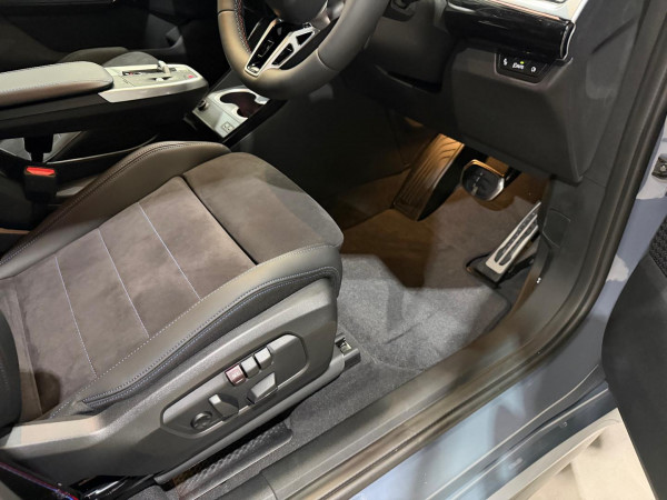 2025 BMW X1 U11 M35i xDrive SUV image 26
