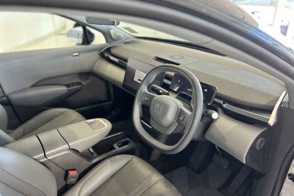2024 Zeekr X BXE RWD SUV Image 8