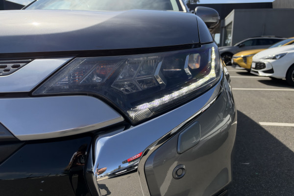 2018 MY18.5 Mitsubishi Outlander ZL Exceed SUV Image 10