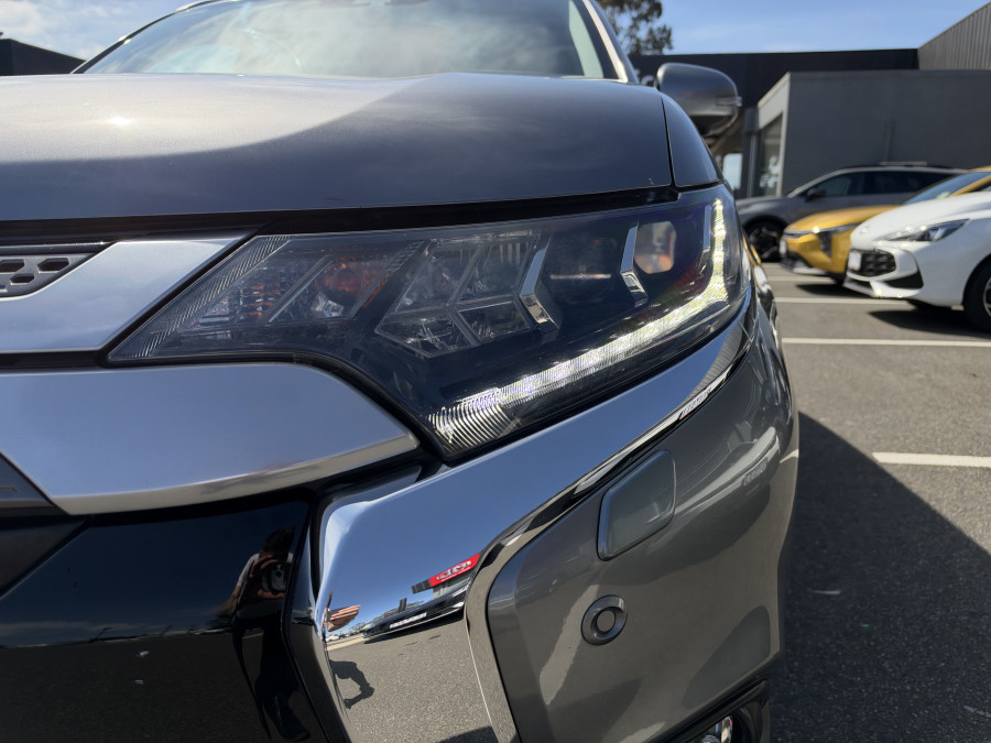 2018 MY18.5 Mitsubishi Outlander ZL Exceed SUV Image 10