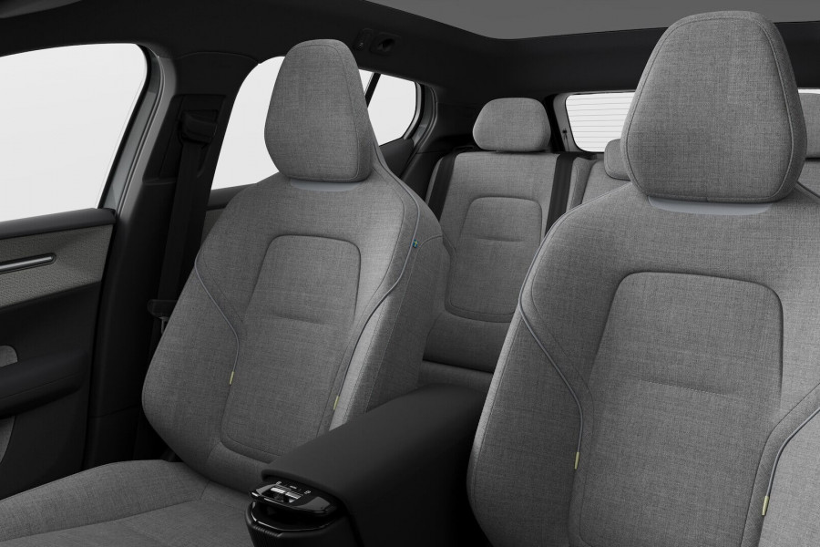 2024 Volvo EX30  Twin Motor Performance Ultra SUV Image 9