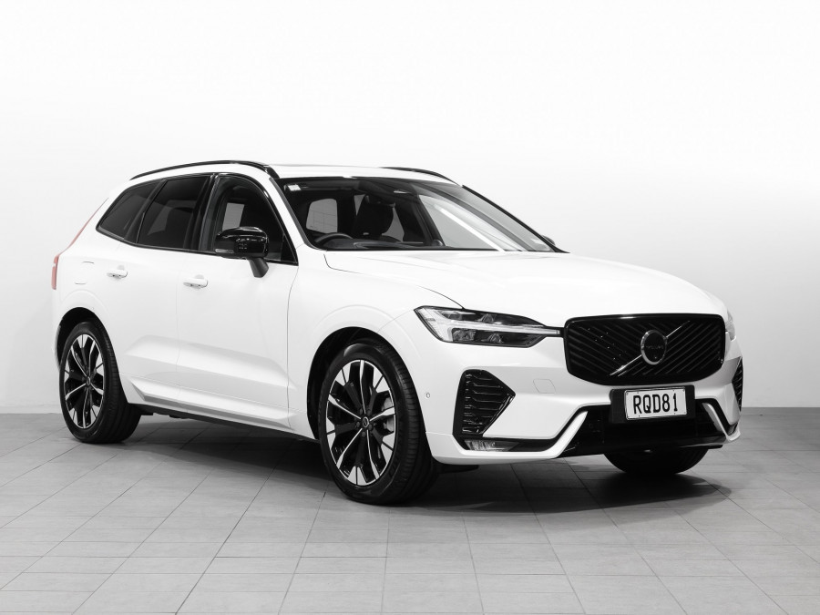 2026 Volvo XC60 UZ B5 Ultra Dark 2L Petrol Hybrid AWD SUV Image 1