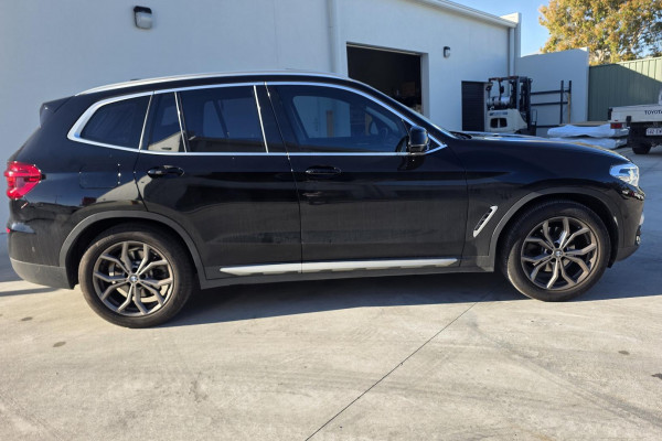 2019 BMW X3 G01 sDrive20i SUV Image 2
