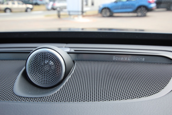 2020 Volvo XC90 L Series D5 R-Design Suv