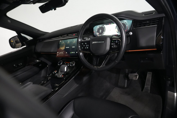 2023 Land Rover Range Rover Sport L461 D300 Dynamic SE SUV image 11