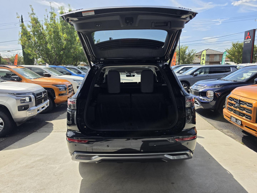 2026 MY25 Mitsubishi Outlander ZM Aspire SUV Image 9