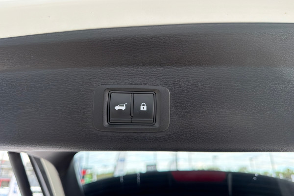 2021 MY22 Mitsubishi Outlander ZM Exceed SUV Image 23