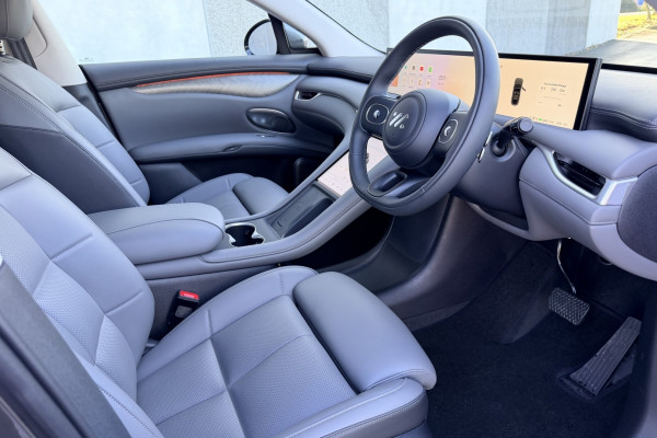 2026 MG IM6 Platinum SUV Image 12