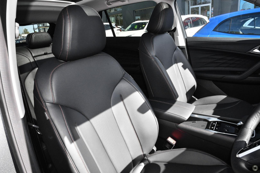 2025 MG HS AS33H Essence Hybrid+ SUV Image 5