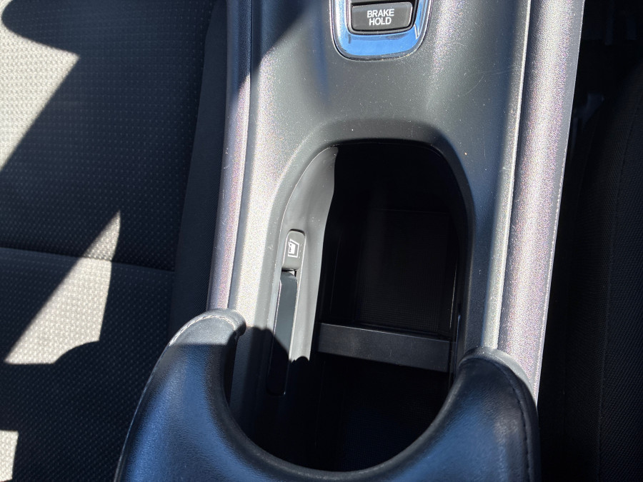 2020 MY21 Honda HR-V  VTi SUV Image 16